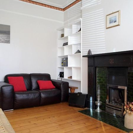 Central And Spacious 2 Bedroom Flat With Garden Edynburg Zewnętrze zdjęcie