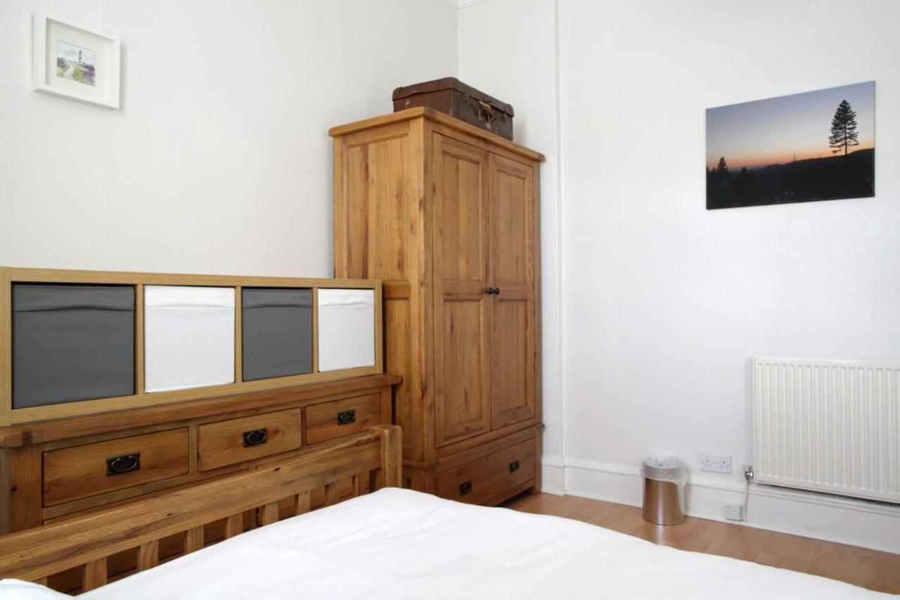 Central And Spacious 2 Bedroom Flat With Garden Edynburg Zewnętrze zdjęcie