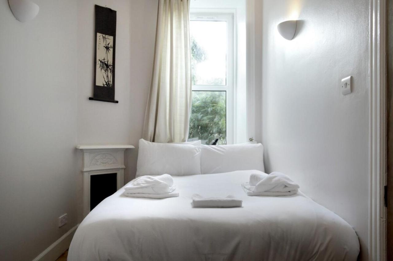Central And Spacious 2 Bedroom Flat With Garden Edynburg Zewnętrze zdjęcie