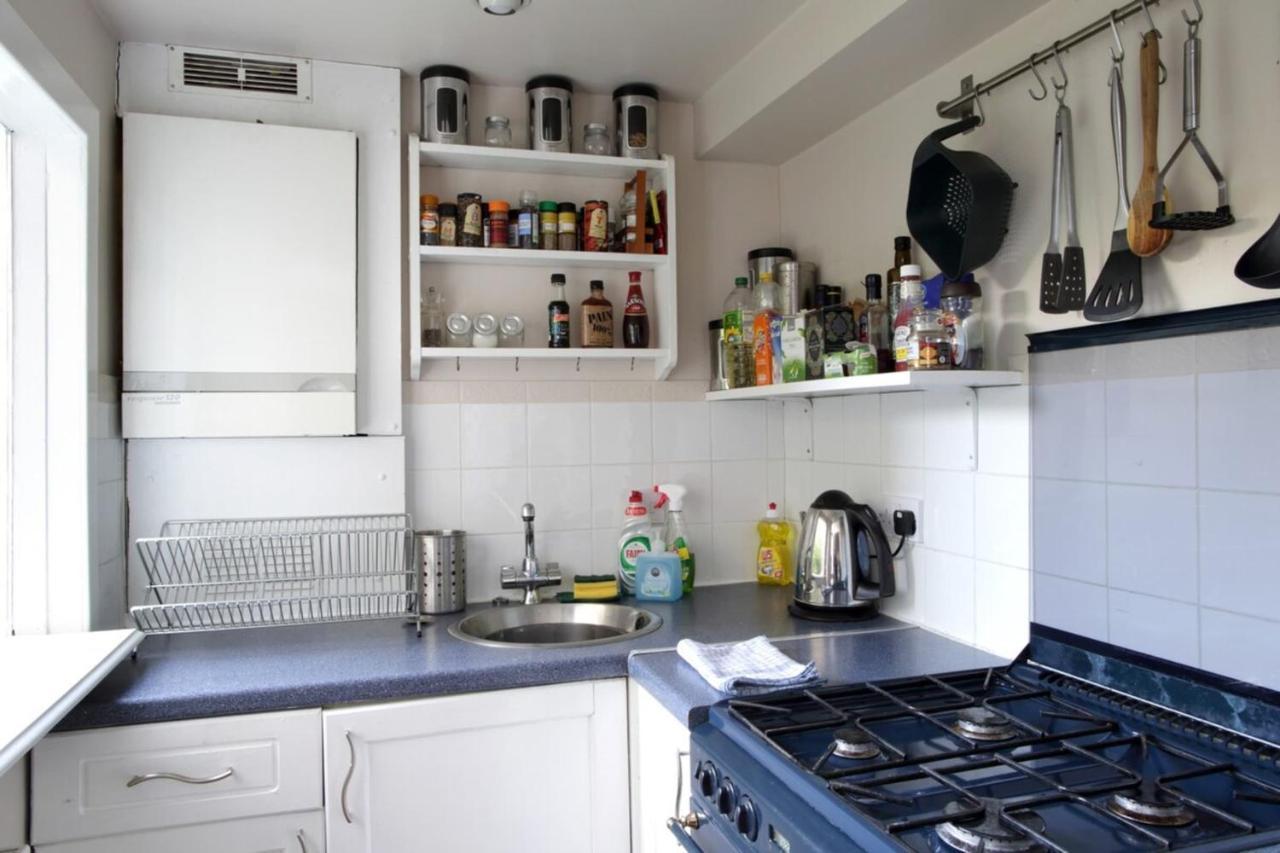 Central And Spacious 2 Bedroom Flat With Garden Edynburg Zewnętrze zdjęcie